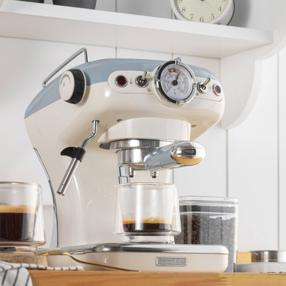 anisahcoffee.com